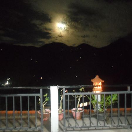One Homestay And Warung Munduk Zewnętrze zdjęcie