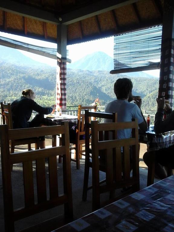 One Homestay And Warung Munduk Zewnętrze zdjęcie