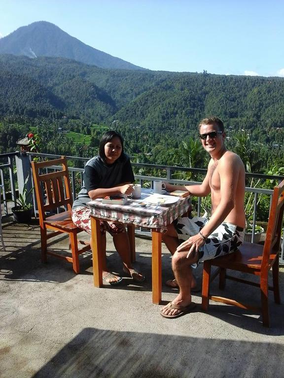 One Homestay And Warung Munduk Zewnętrze zdjęcie